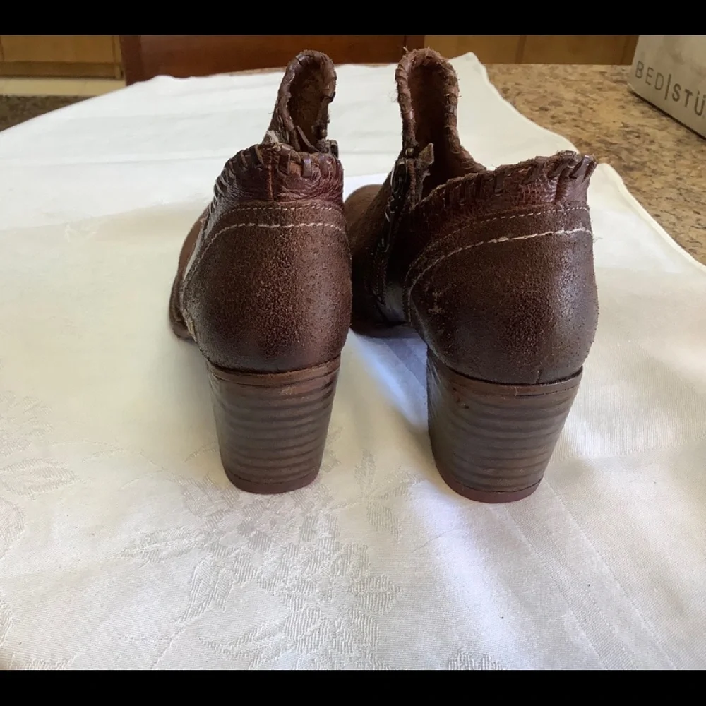 NEW Bed Stu Carla Chunk Heel Booties, Size 7 - Picture 6 of 13